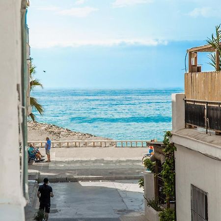 C2 - Seaside Pedregalejo 3 Bedrooms Apartment มาลากา ภายนอก รูปภาพ