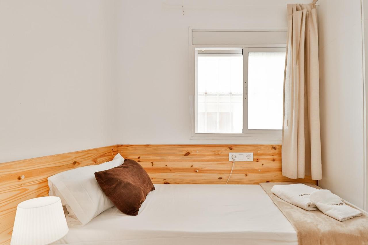 C2 - Seaside Pedregalejo 3 Bedrooms Apartment มาลากา ภายนอก รูปภาพ