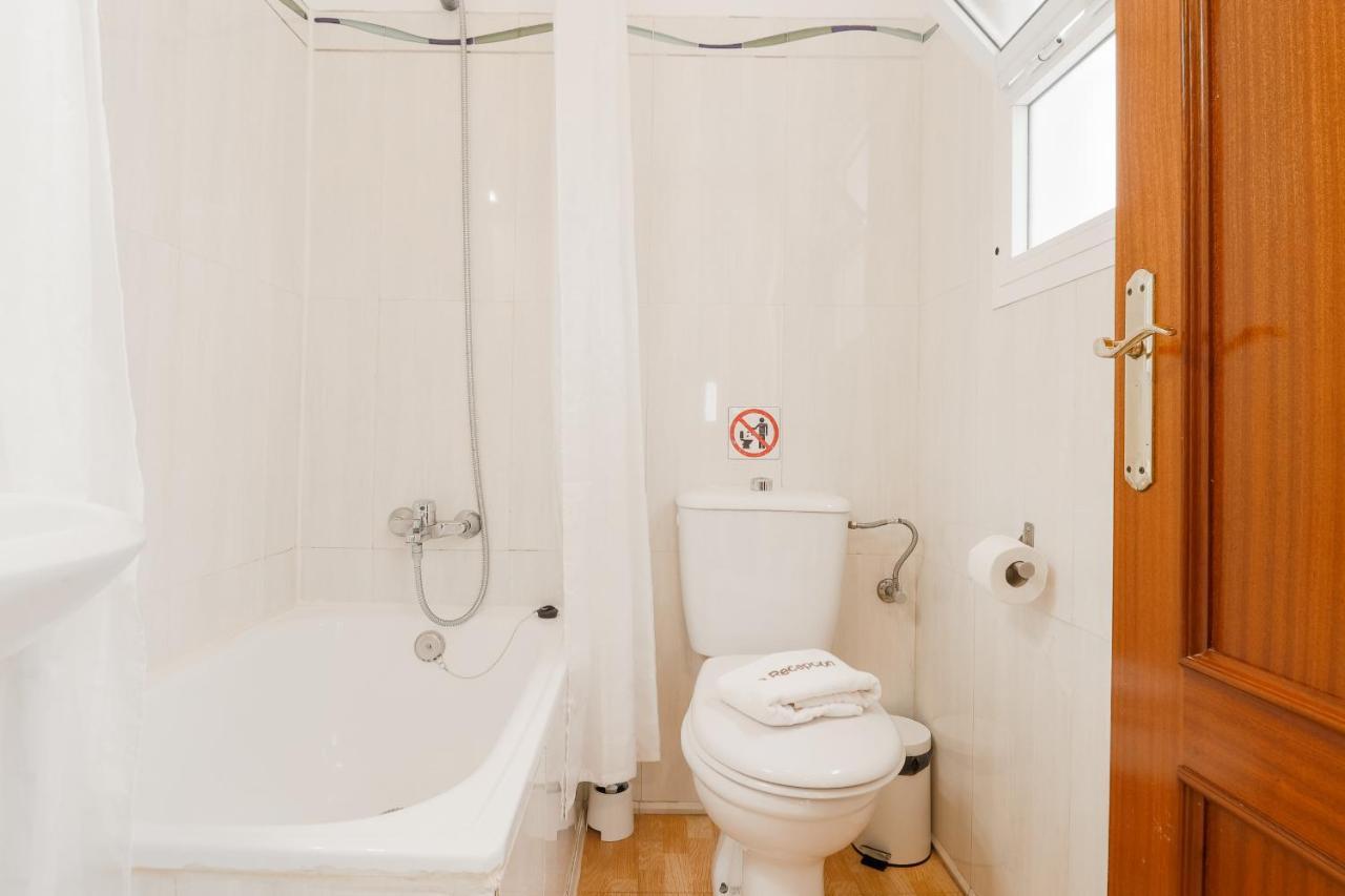 C2 - Seaside Pedregalejo 3 Bedrooms Apartment มาลากา ภายนอก รูปภาพ
