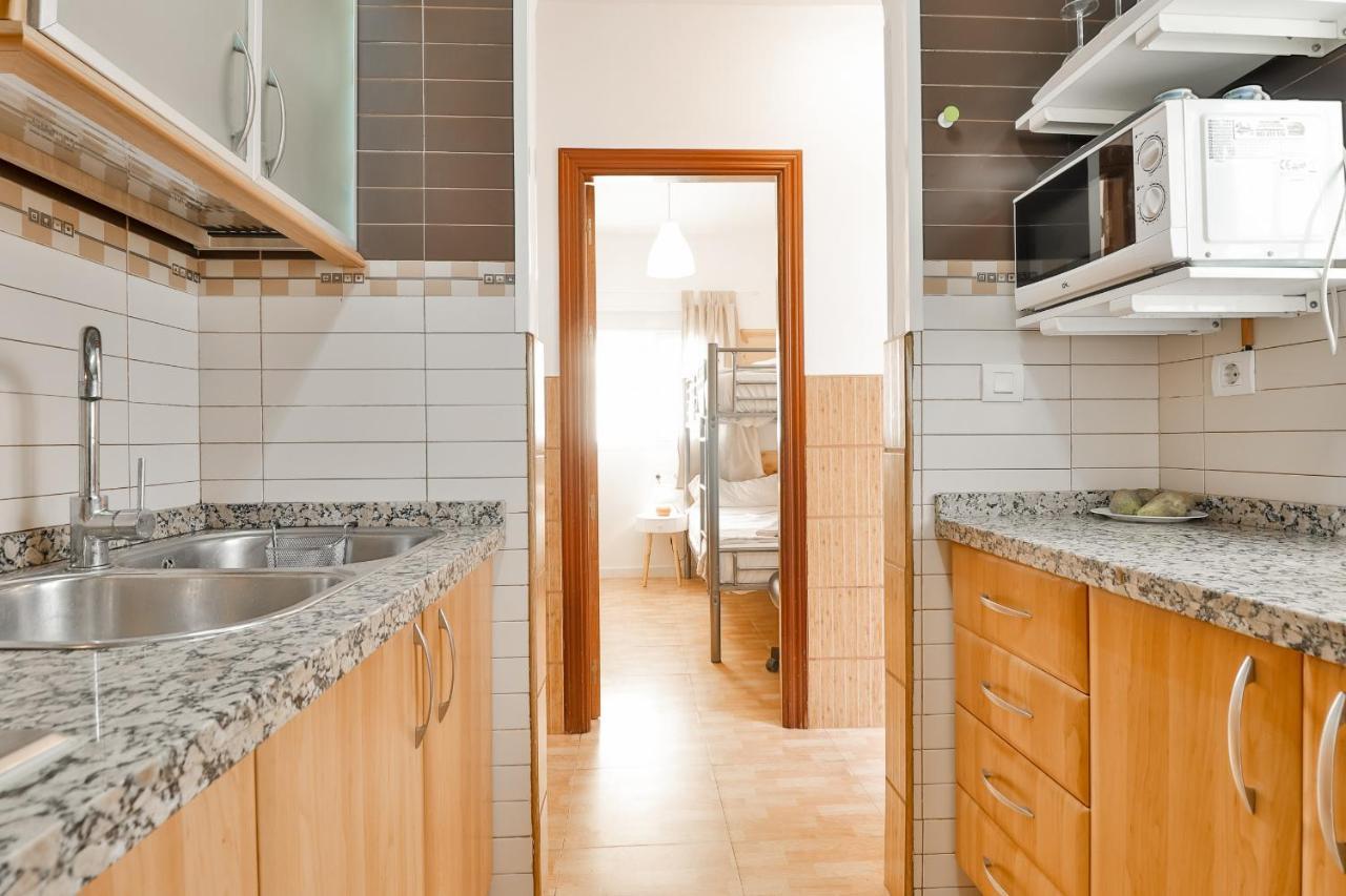 C2 - Seaside Pedregalejo 3 Bedrooms Apartment มาลากา ภายนอก รูปภาพ